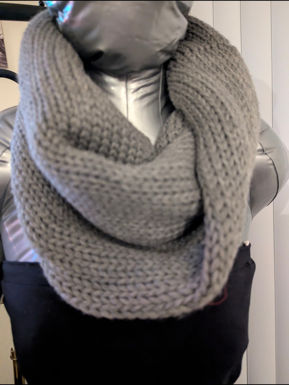 Scarf Sale ❤️7 For $35 : Chunky Knit Infinity Scarf in Gray